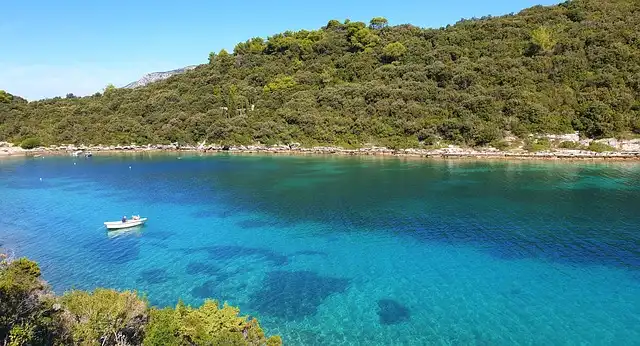 Vela Spila Cave: Ancient History & Island Ascent