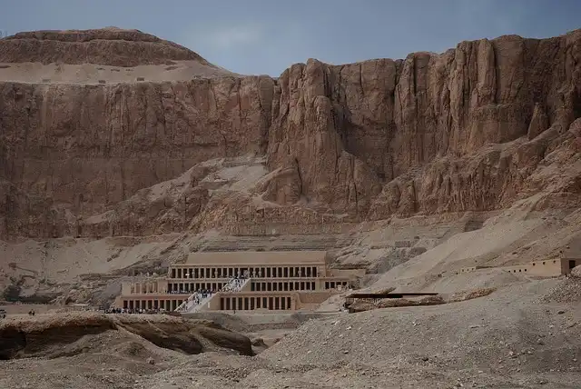 2027 Solar Eclipse: Luxor, Egypt Offers Longest Totality & Best View